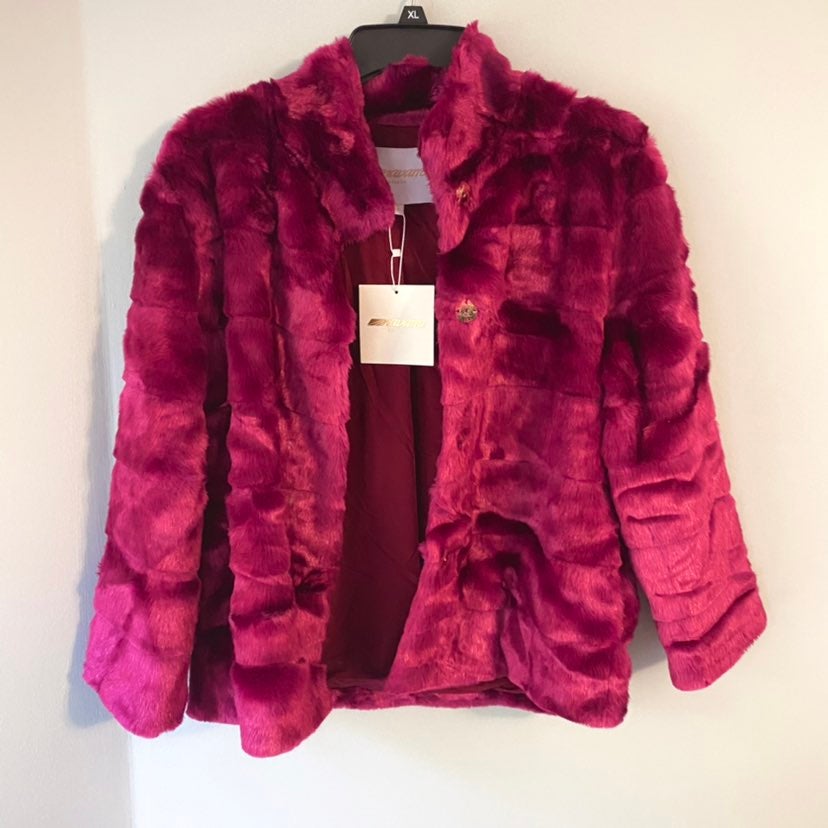 Fabulous Faux Fur Clip Closure Jacket Super Soft And Boujee Hot Pink New