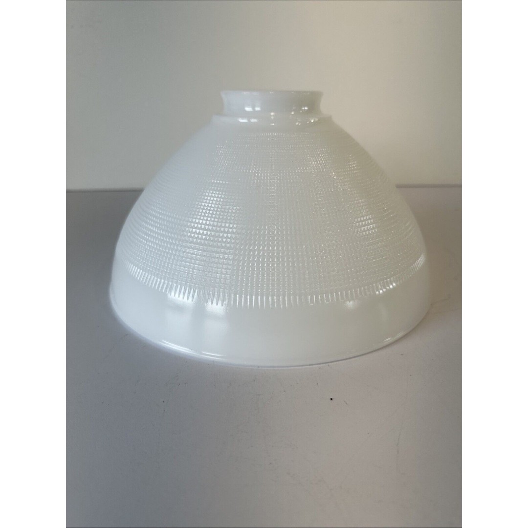 MILK GLASS LAMP/LIGHT SHADE COVER 10”