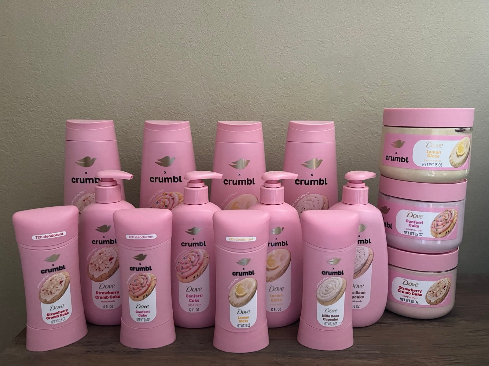 Dove x Crumbl Full Set