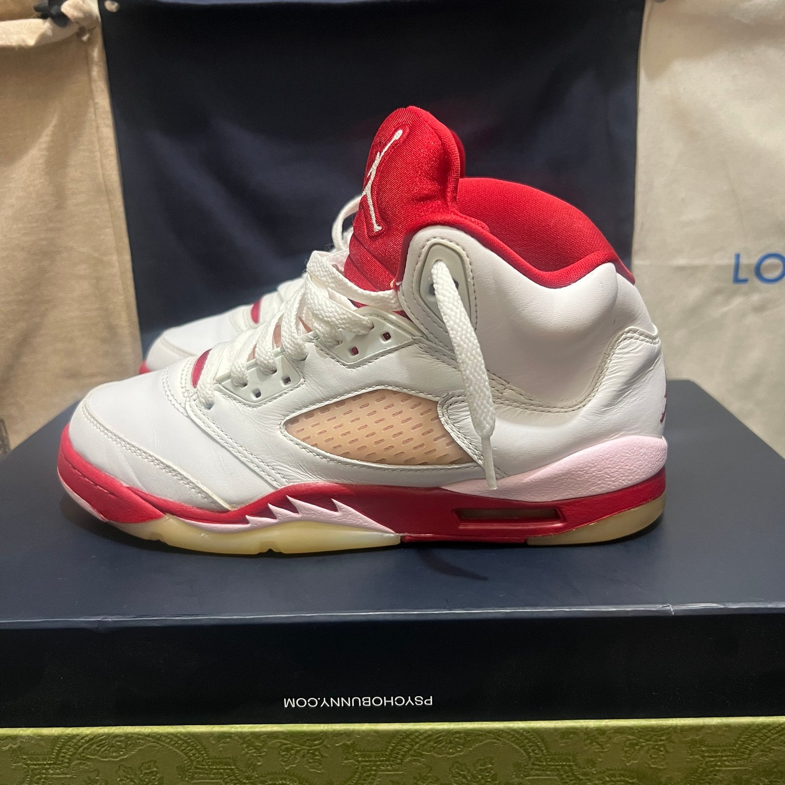 Jordan 5 pink red