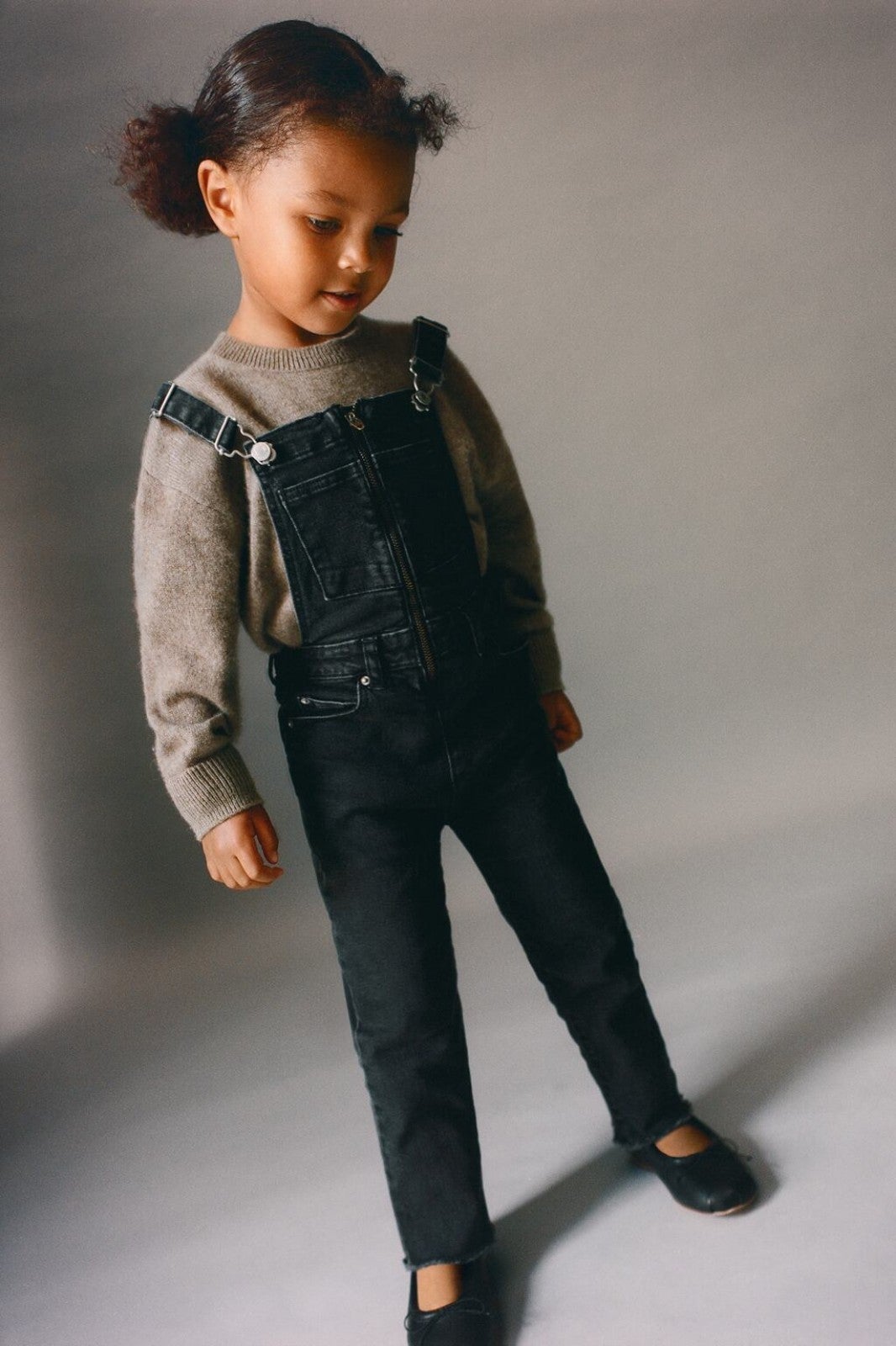 Zara kids girls DENIM OVERALLS. Size 3-4t