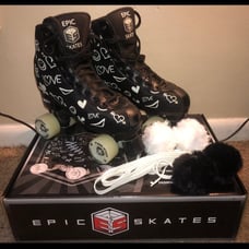Skates buy now or will be gone. I’ve put them so low just to get rid of them