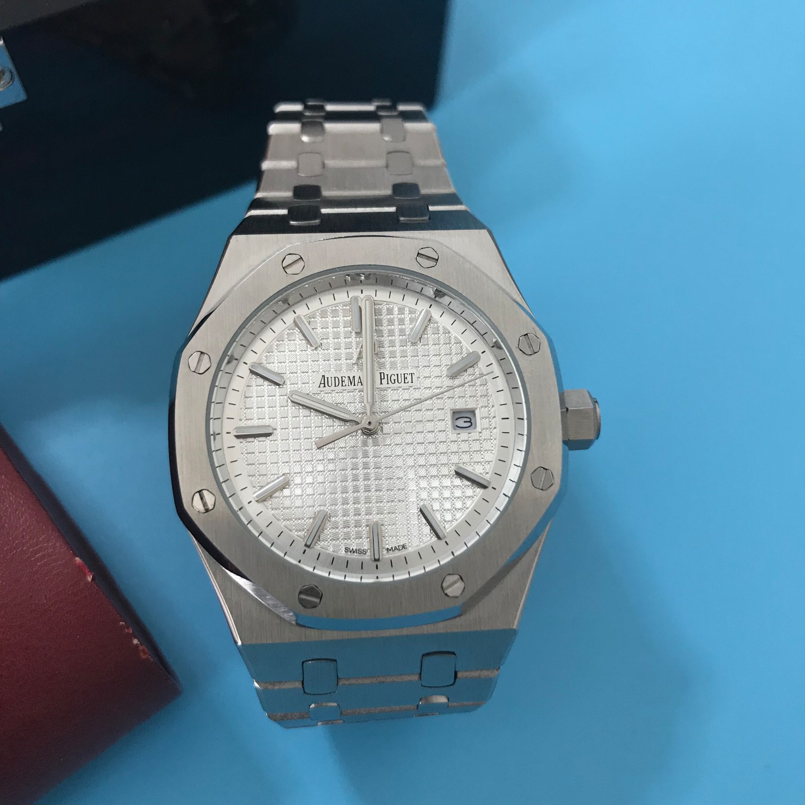 Automatic White Dial Silver Tone Steel Strap Watch
