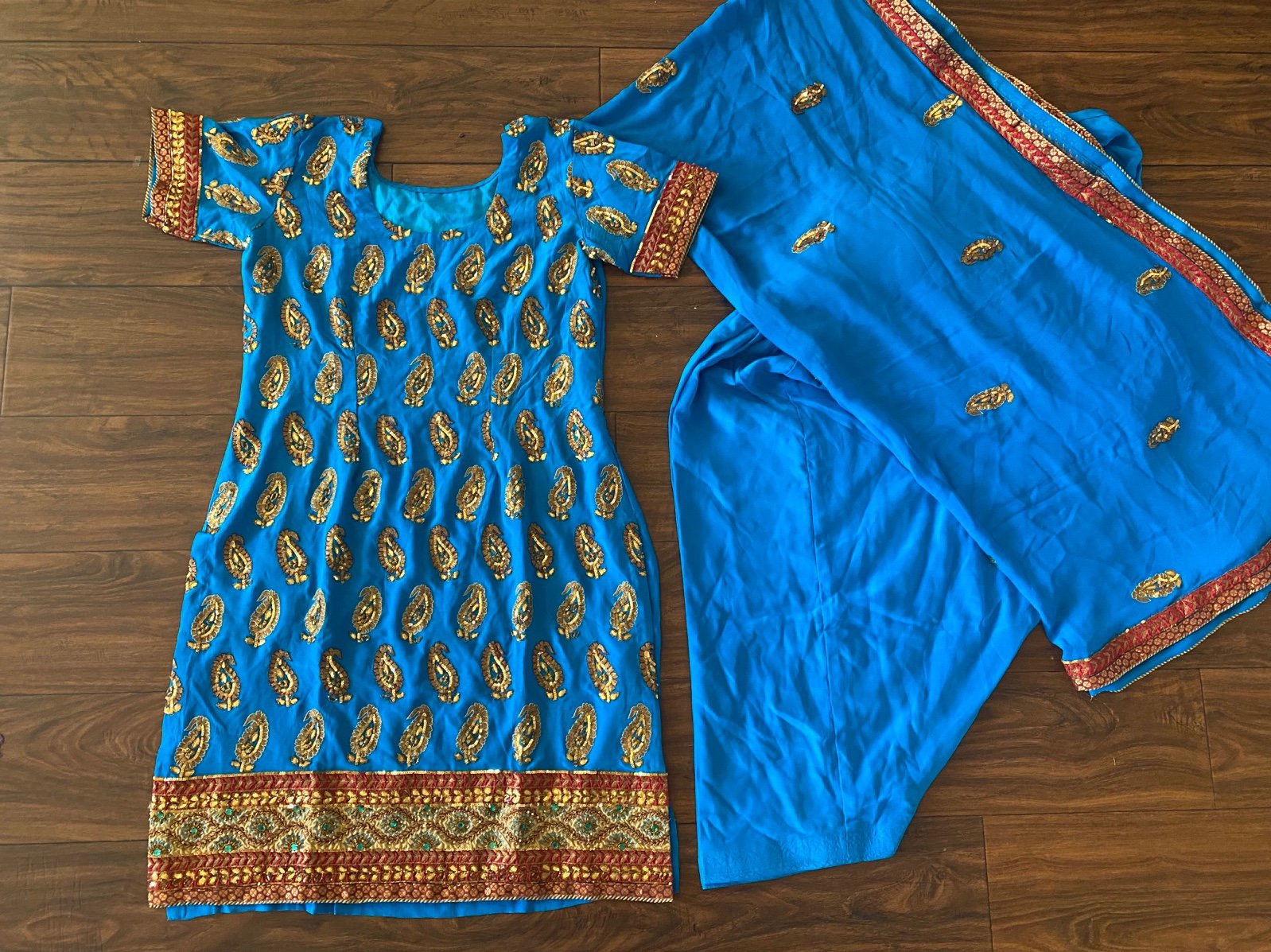 Punjabi suit