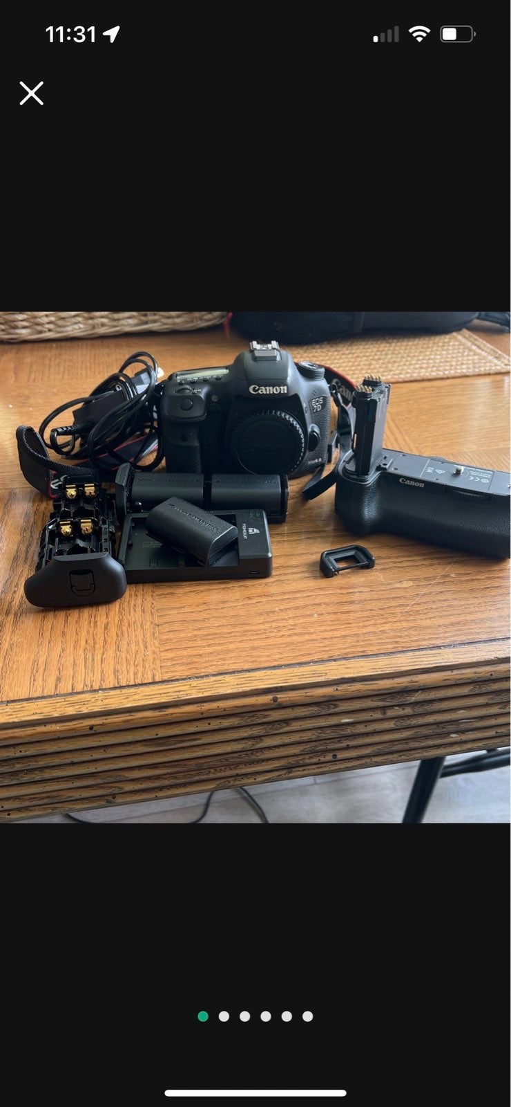 Canon EOS 7D Mark II DSLR Camera (Body Only) Wi-Fi Adapter Kit in Black