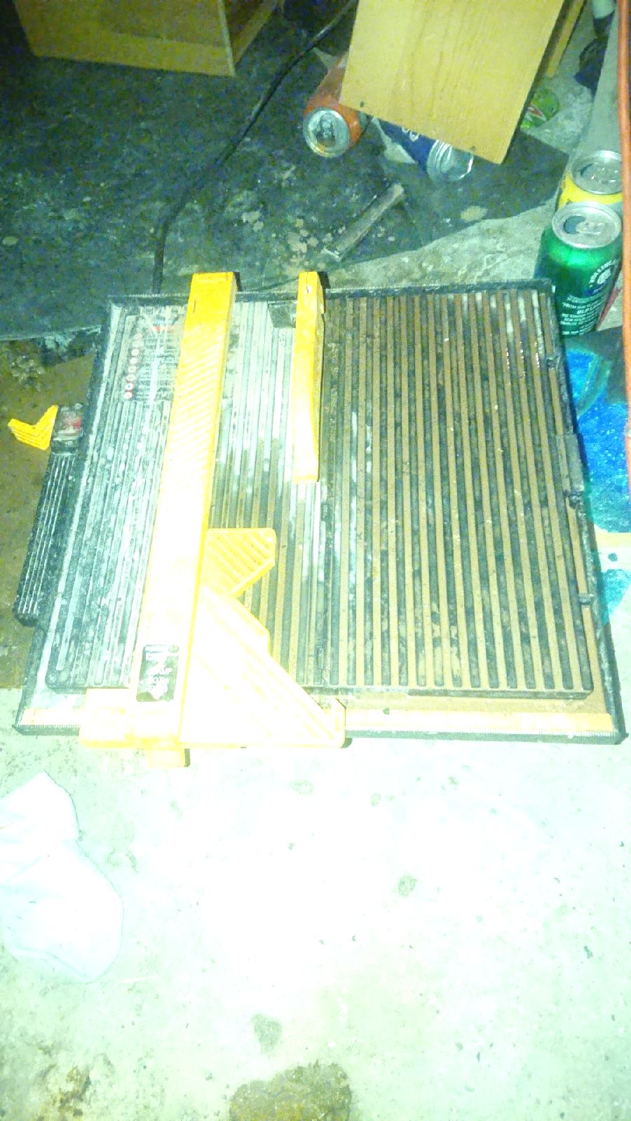 Tile cutter/wetsaw