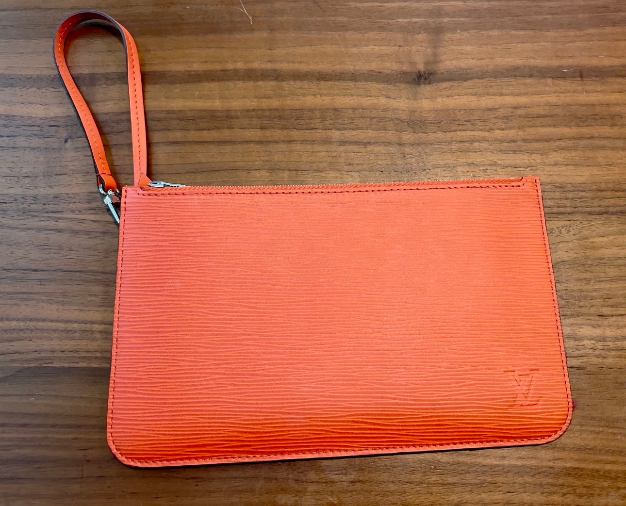 Louis Vuitton neverfull pouchette epi leather orange