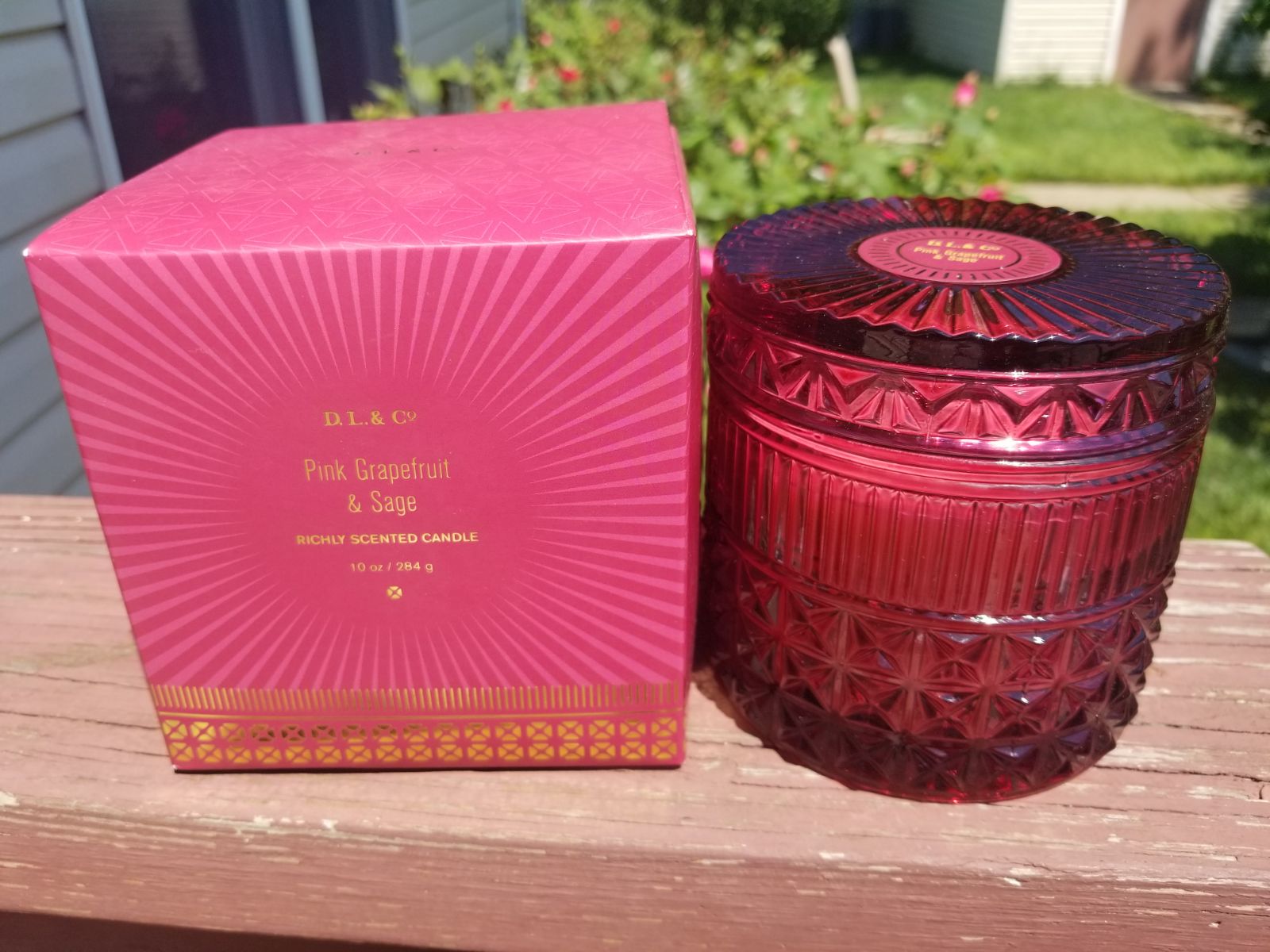 D.L. & CO PINK GRAPEFRUIT & SAGE RARE
