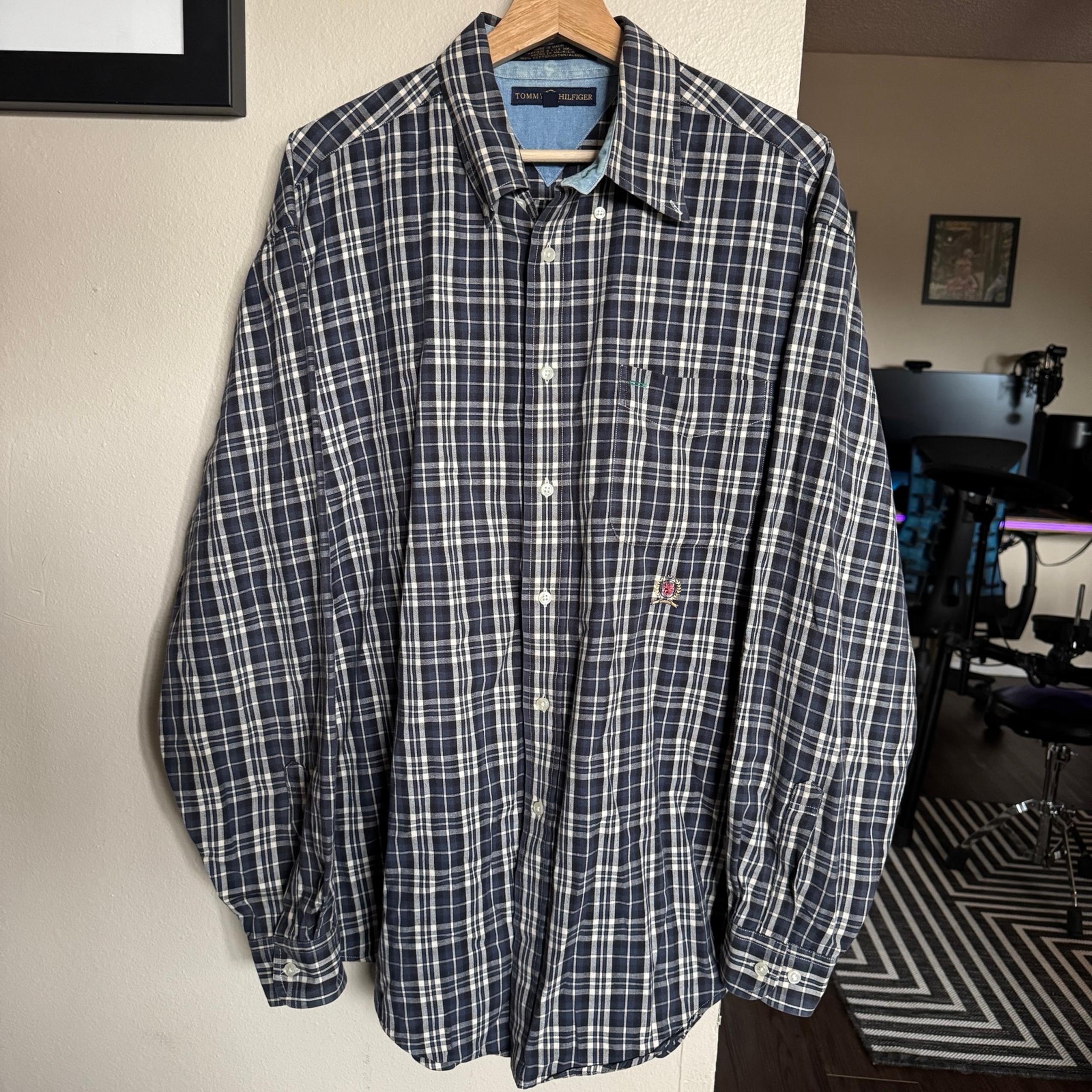 Tommy Hilfiger Men's Long Sleeve Plaid Button Shirt Size L Vintage