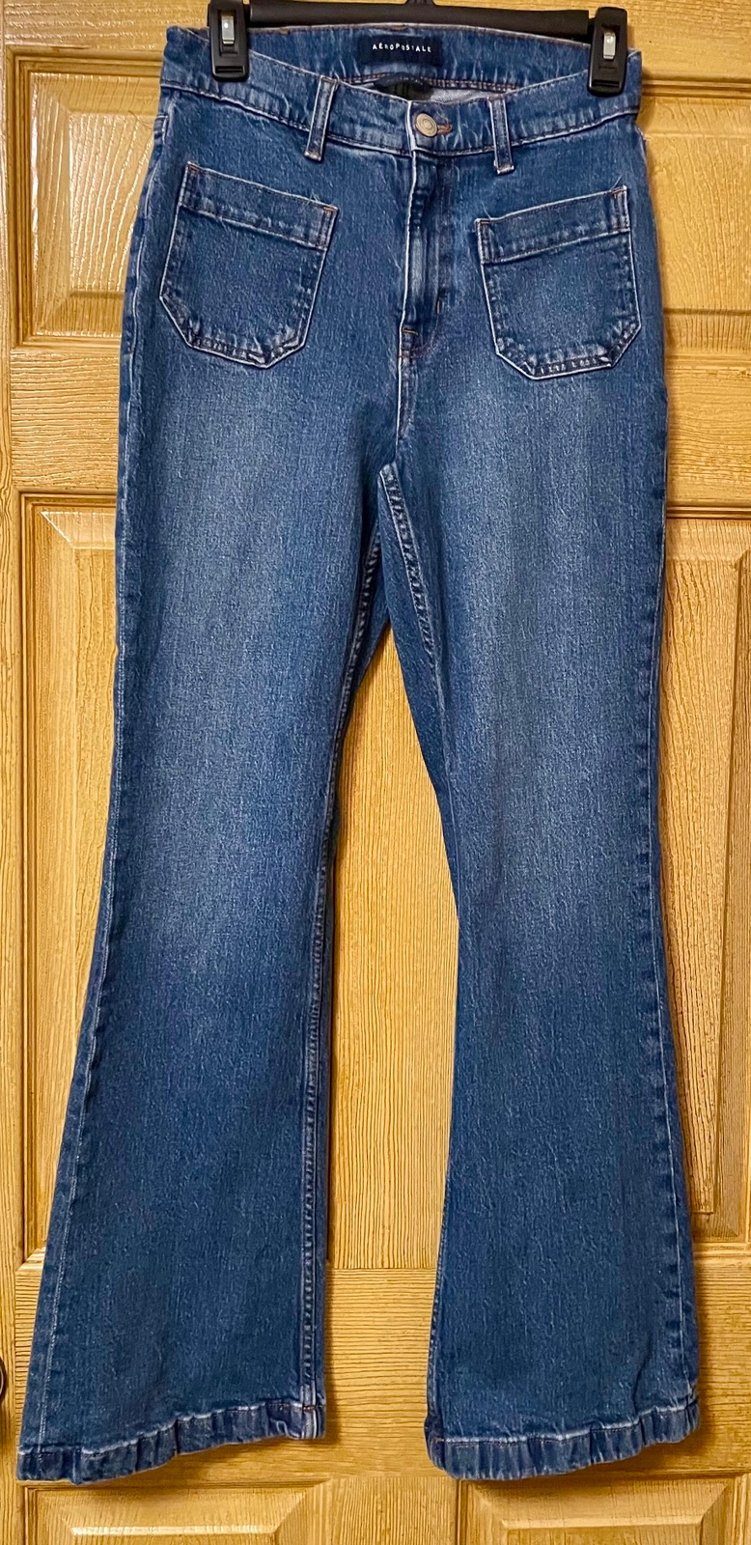 Women’s High Rise Flare Aeropostale Jeans size 6