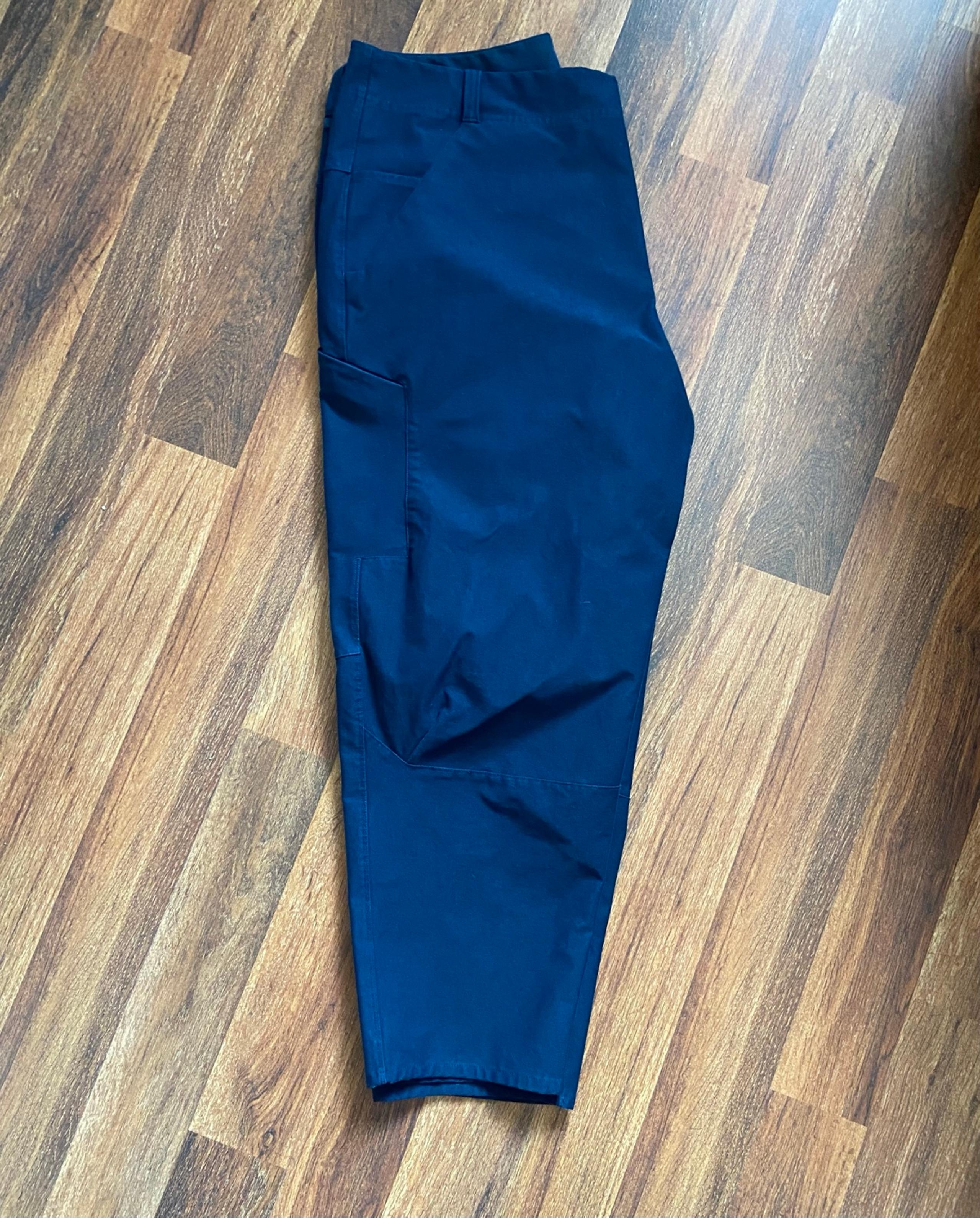 Lululemon nens Utilitech Carpenter pants