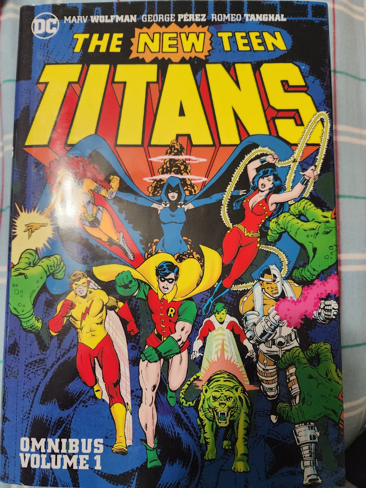 New Teen Titans Omnibus 1