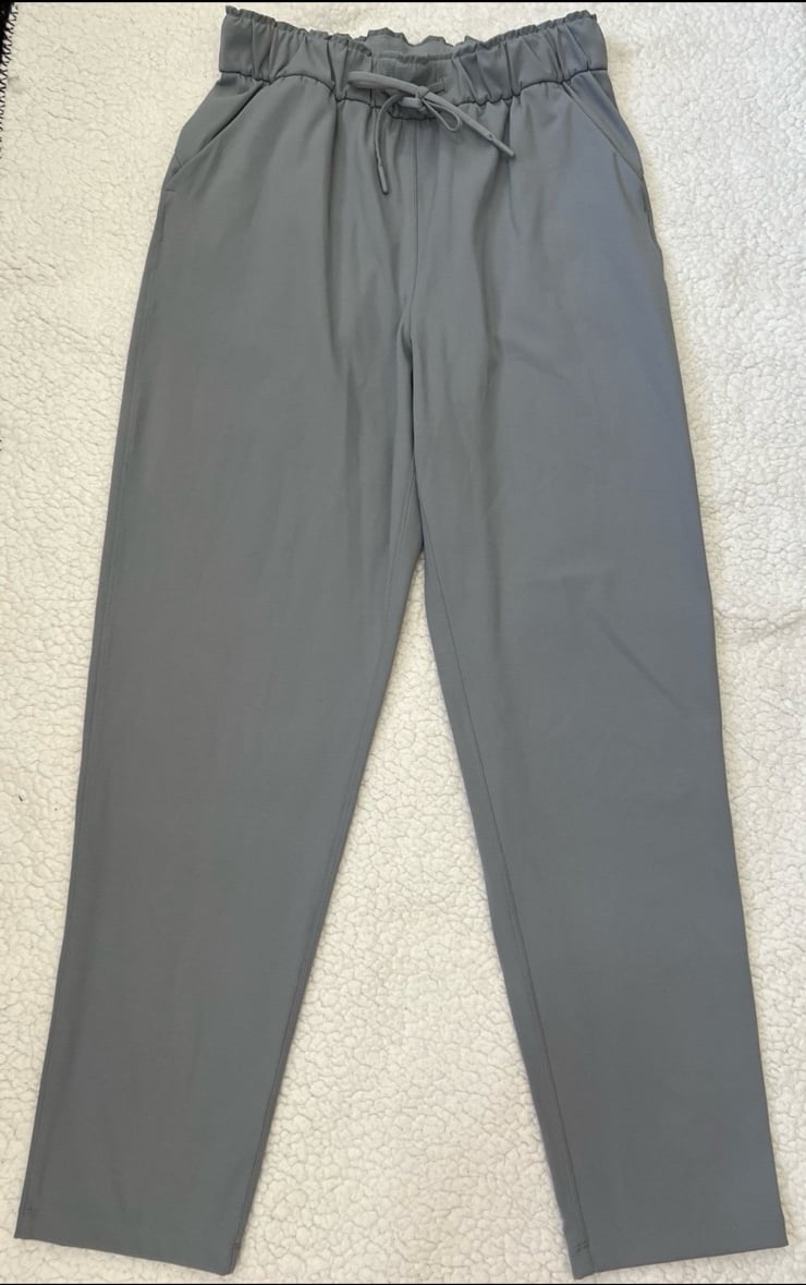 Lululemon Stretch High-Rise 7/8 Length size 6