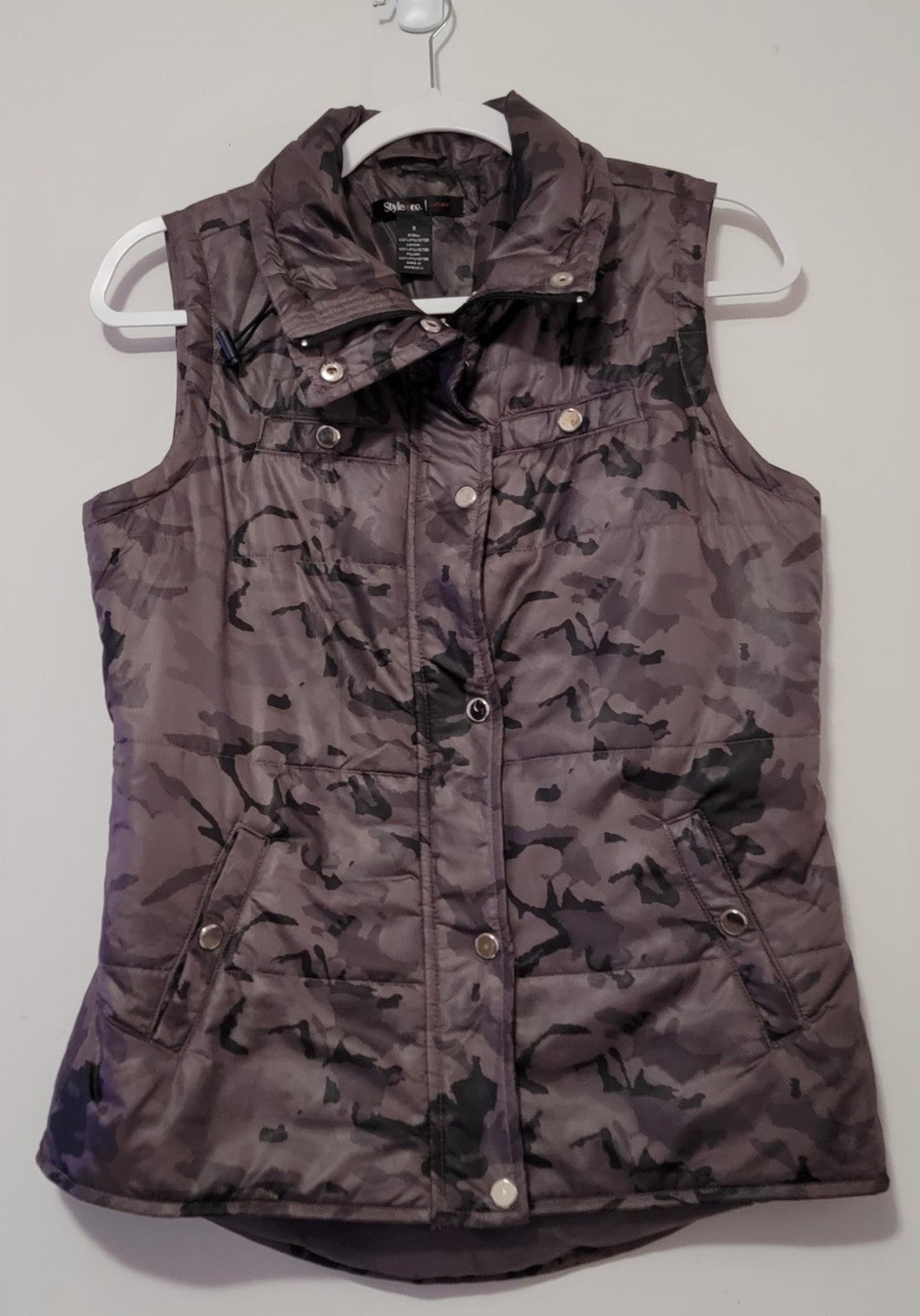 Style & Co. Sport Camouflage Puffer Vest Jacket, Size Small