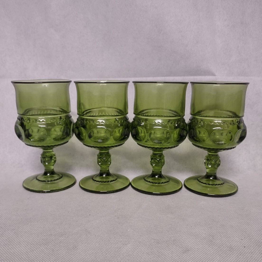 Indiana Kings Crown Green Water Goblets 4 Thumbprint 5.75