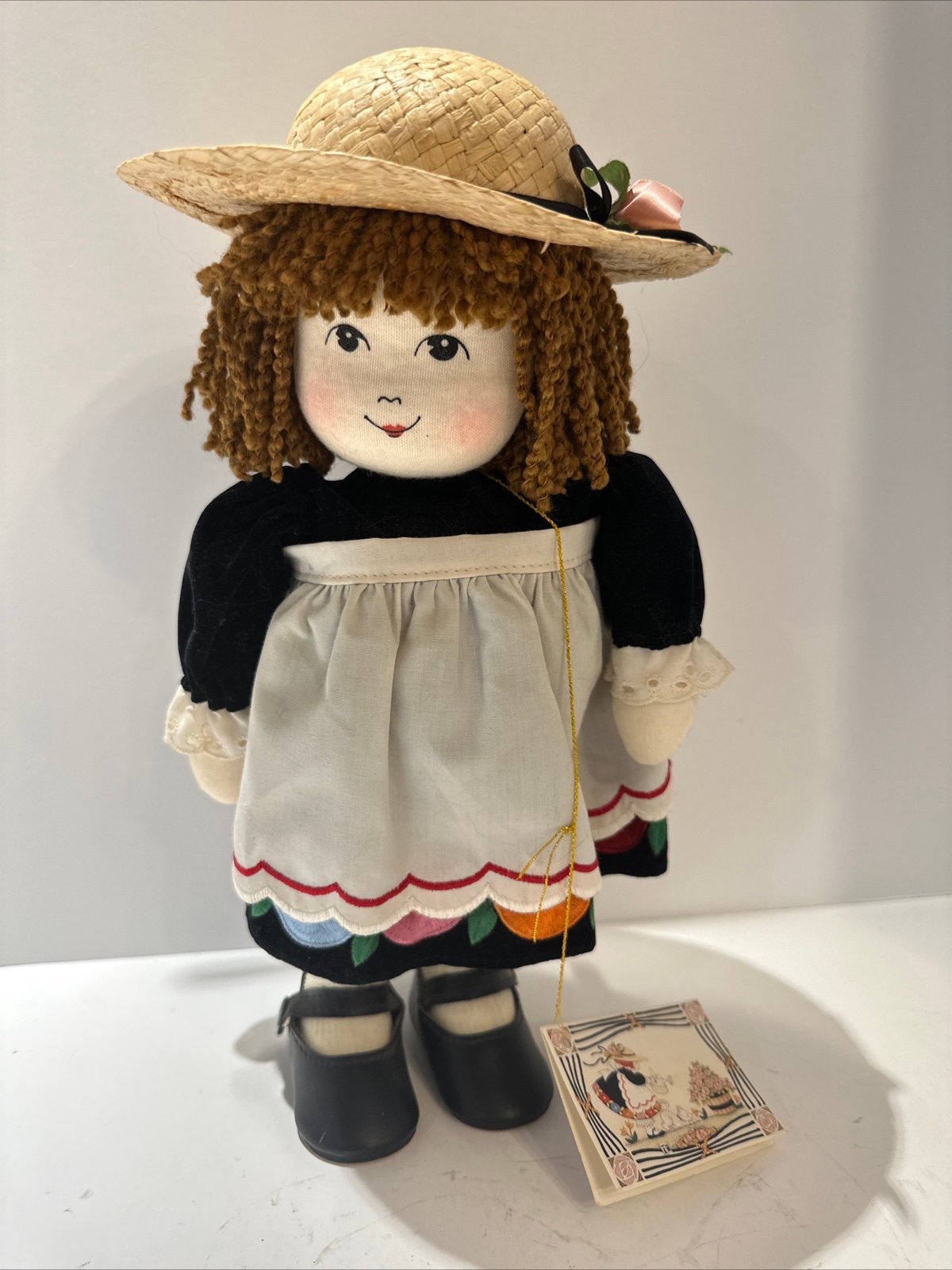 Mary Engelbreit Vintage Lilah Doll 12” Musical Wind up by Pizzazz