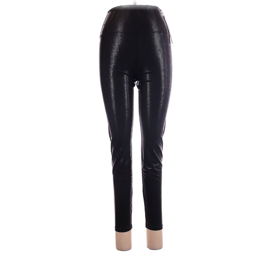 CARBON38 Solid Black Regular Rise Full-Length Leggings in Takara Shine - XL