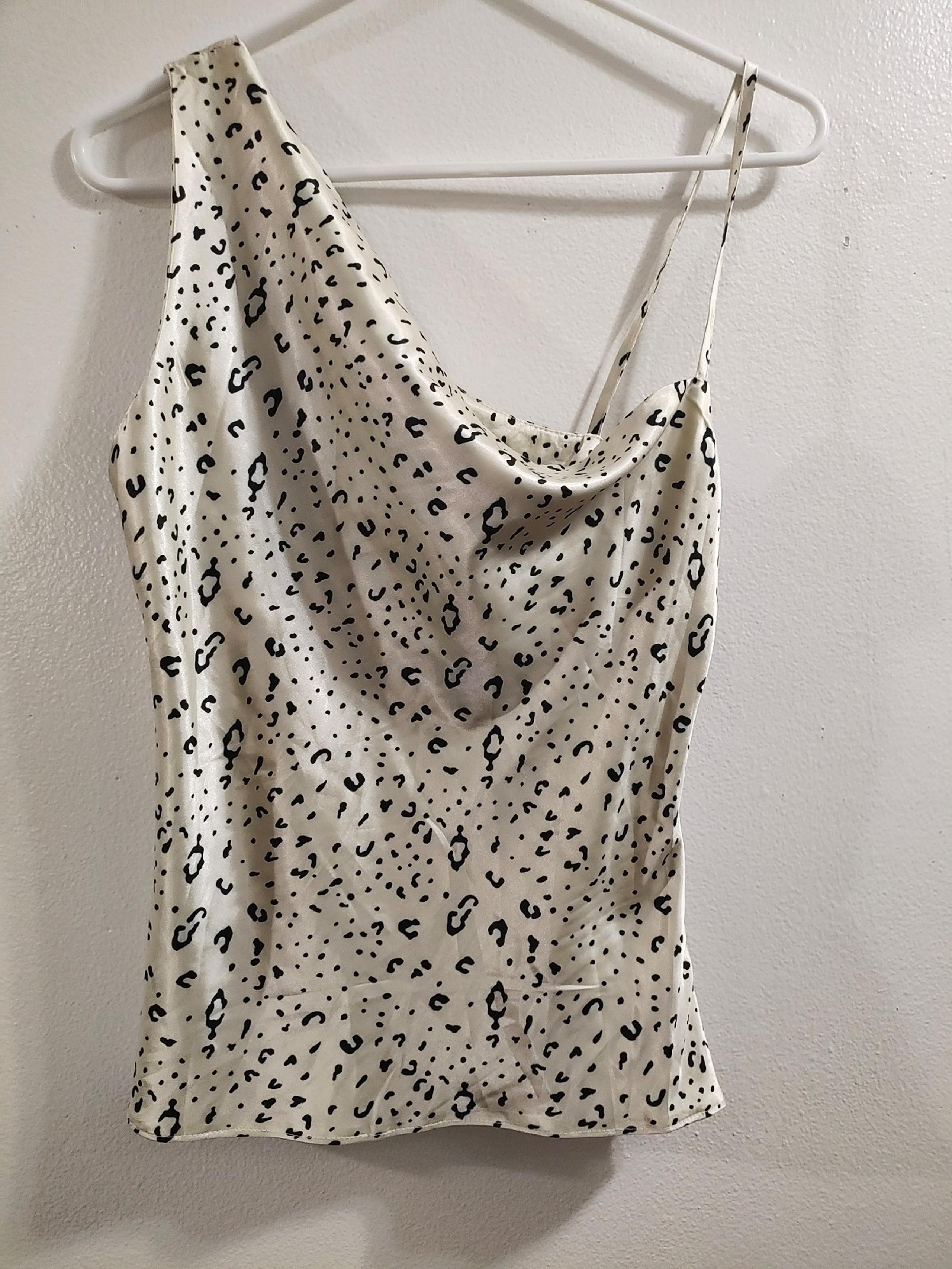 NWT Nasty Gal One Shoulder Silky Leopard Print top.