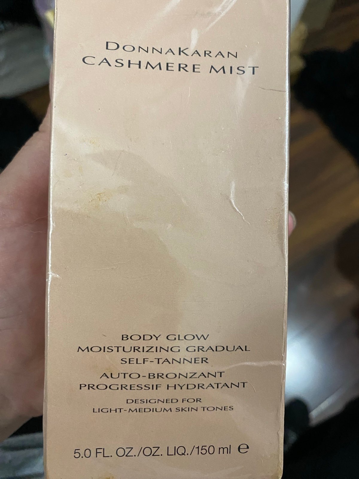 Donna Karan Cashmere Mist Body Glow Self Tanner