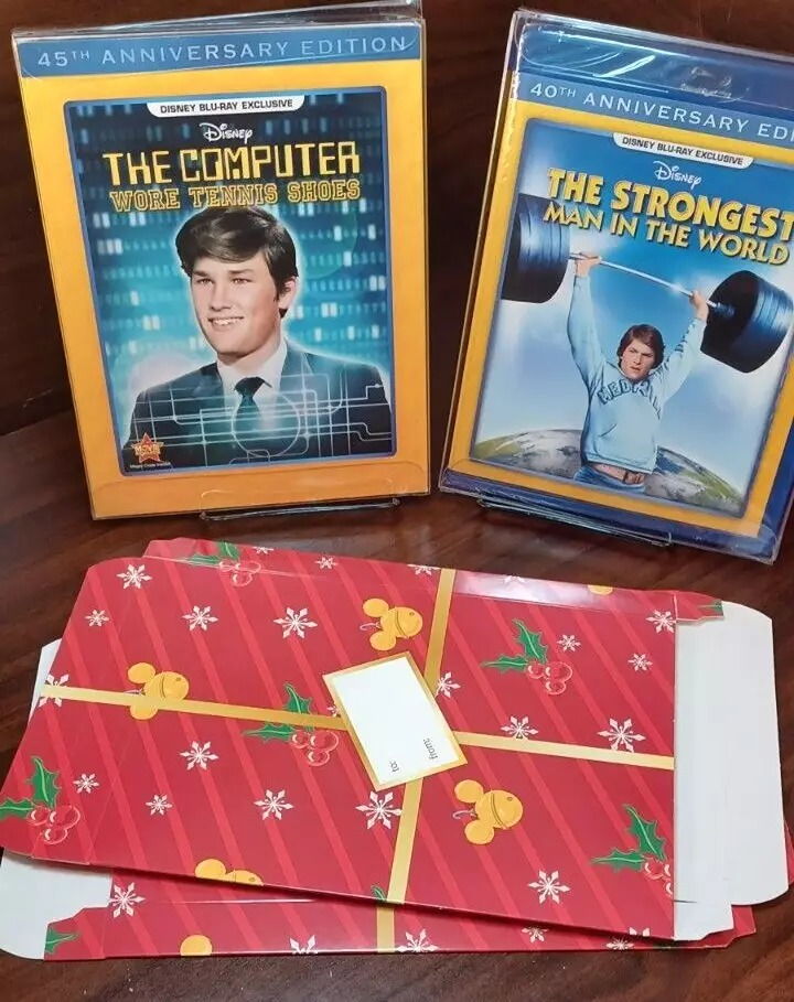 Strongest Man in the World / Computer wore tennis (Blu-ray)+Giftboxes-w/SLEEVES!