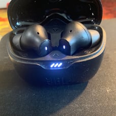 JBL Earbuds