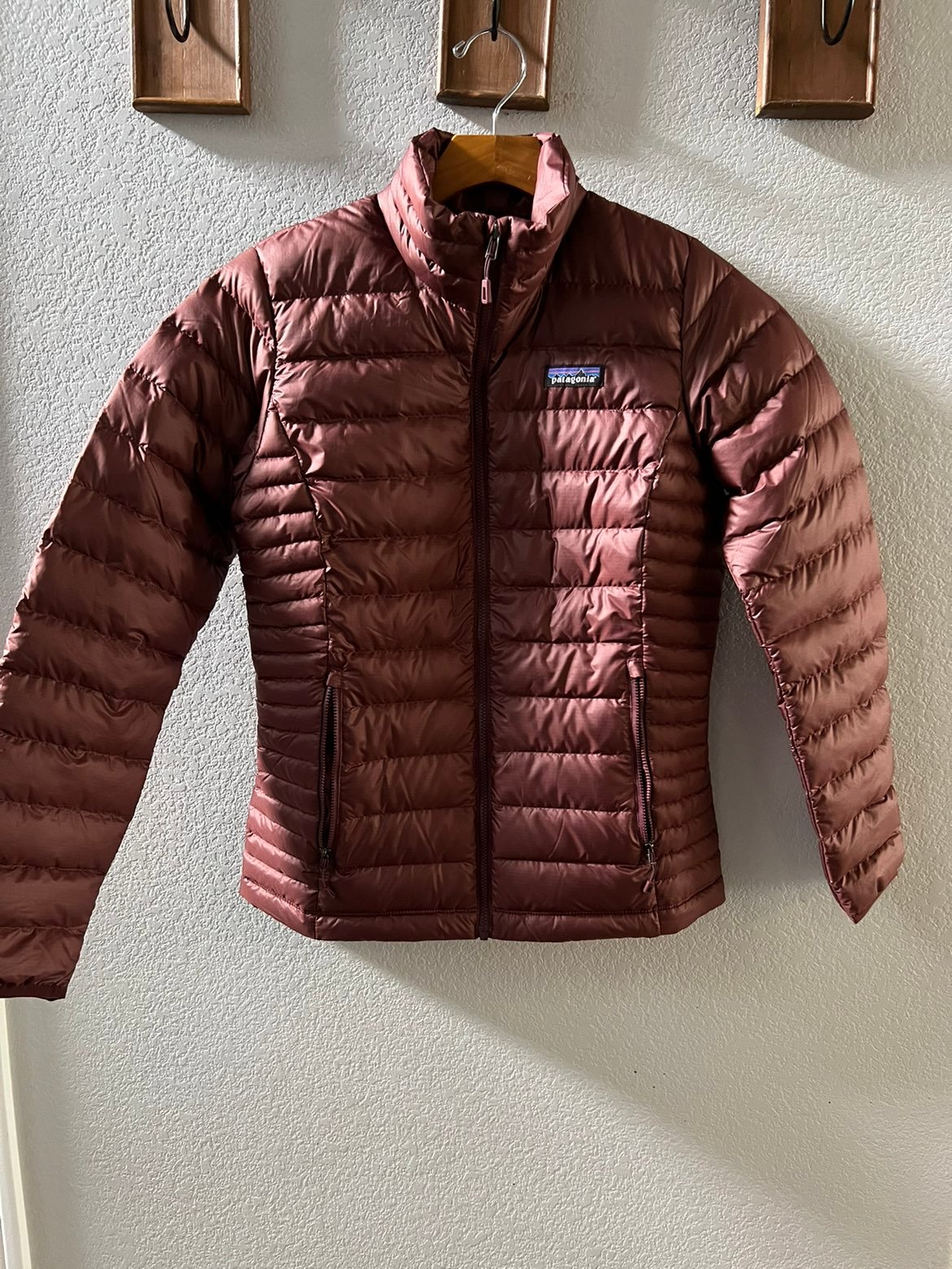 Patagonia Down Sweater Dark Ruby