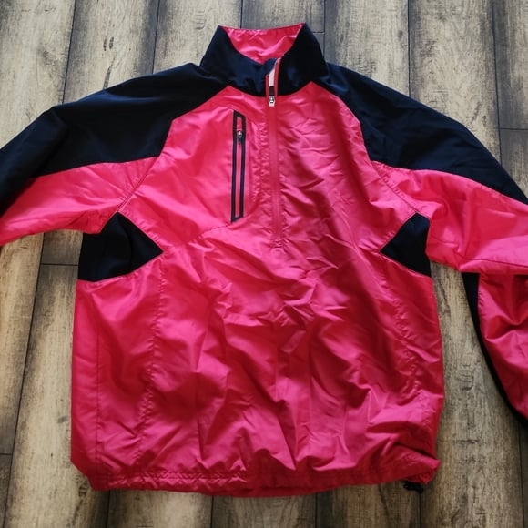 Zero Restriction Windstopper Jacket size Small Red