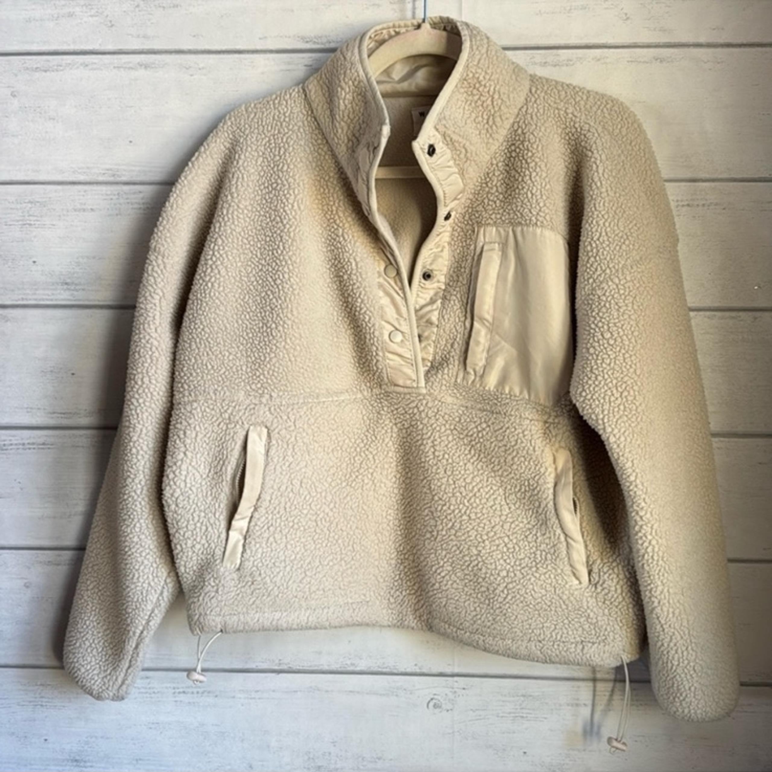 Wilo the Label Fleece Pullover Sweater