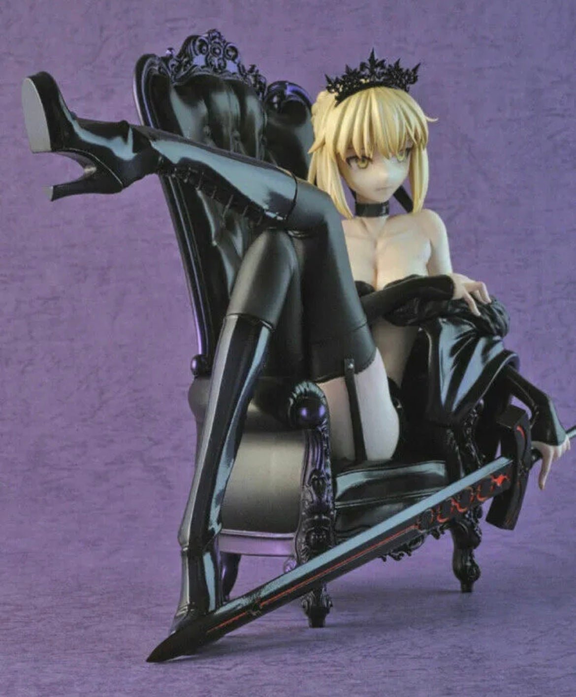 Altria Pendragon Garage Kit Unassembled and Unpainted (READ DESC PLS)