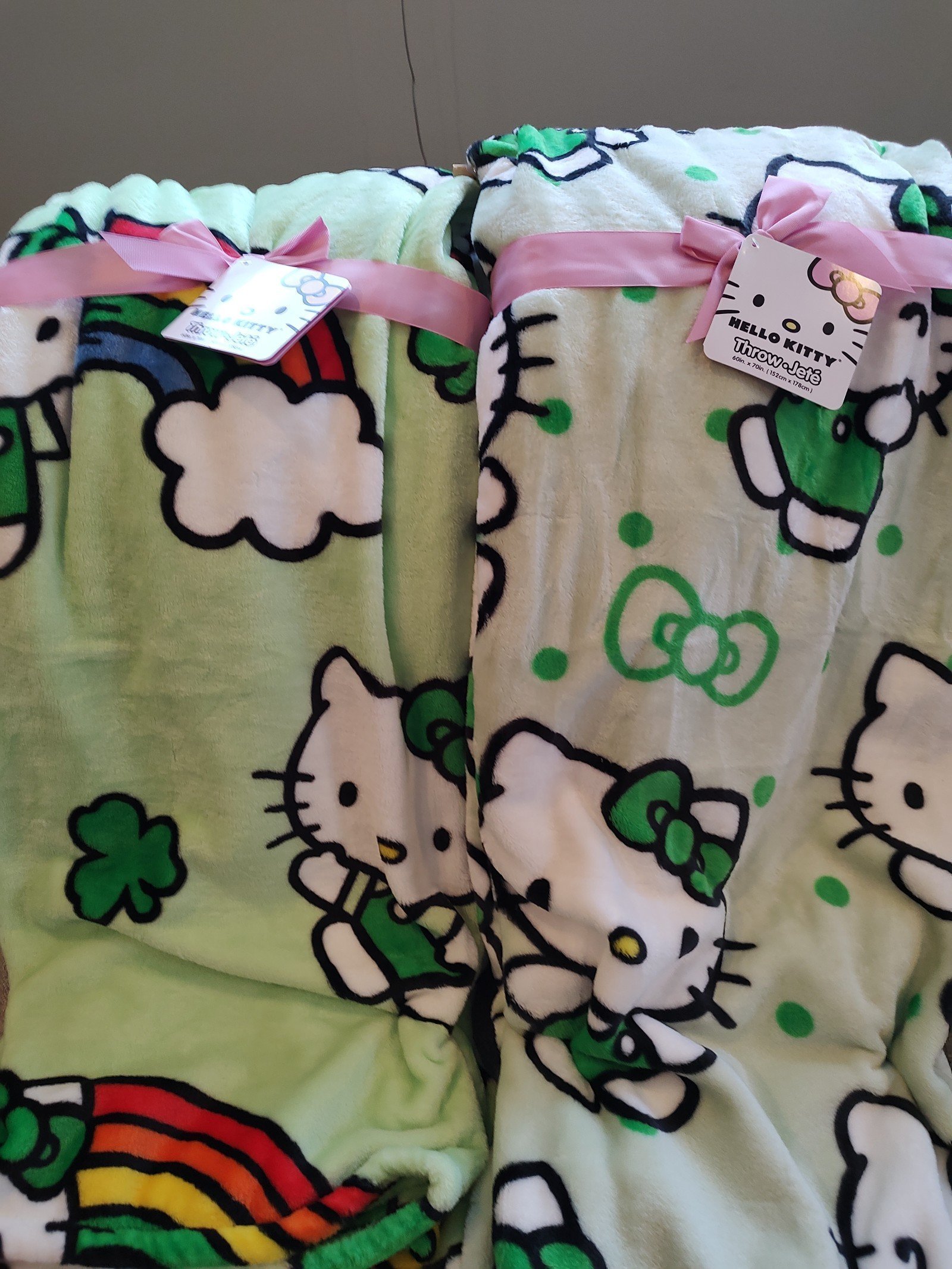 Hello Kitty St Patrick's Day Throw x 2