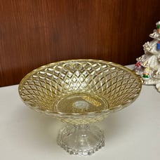 Home interiors Luxury Diamond Cut Shaped Gold Mercury Glass Pedestal Bowl