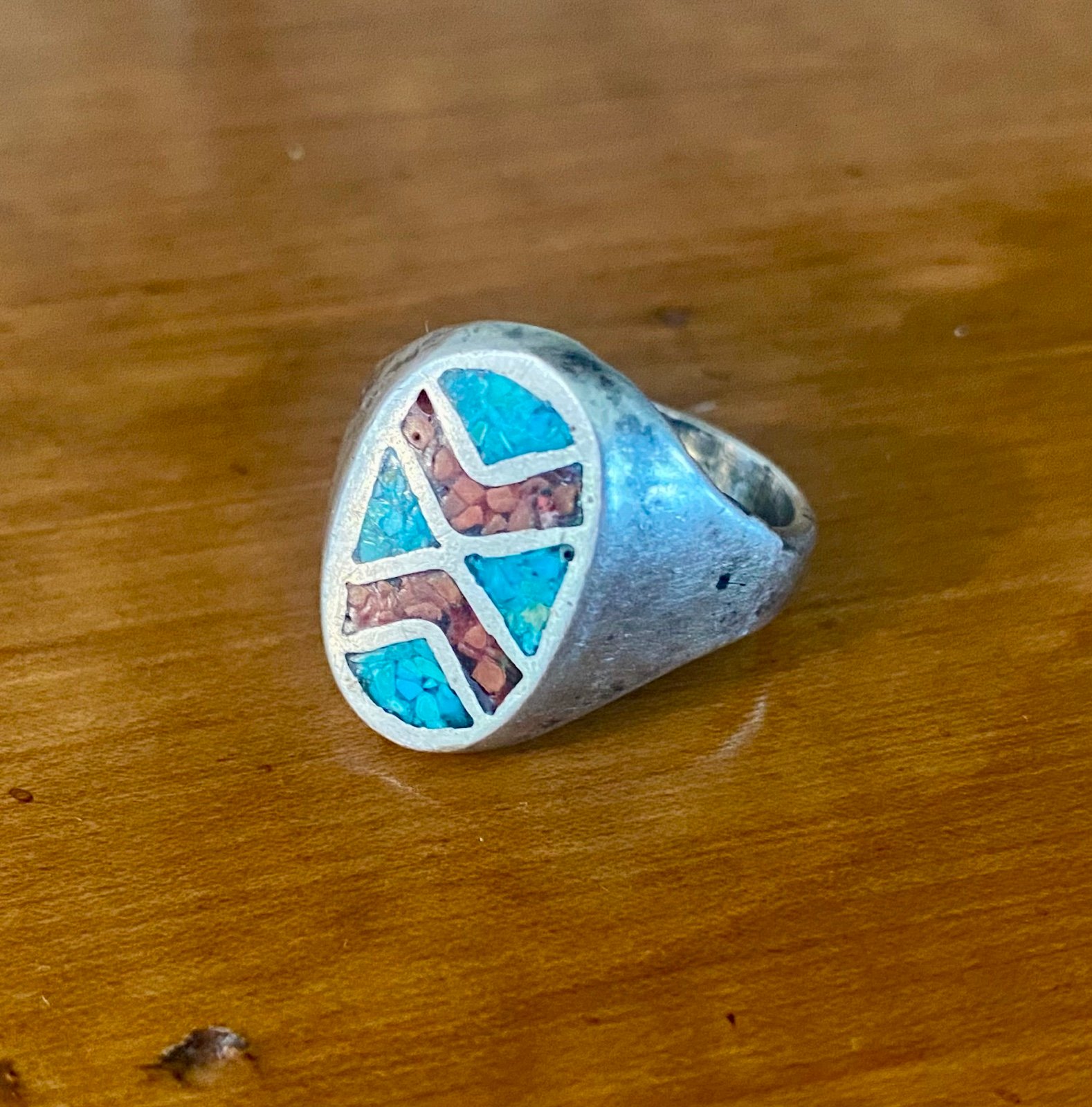 Vintage Native Sterling Silver Turquoise and Coral Chip Inlay Ring size 9