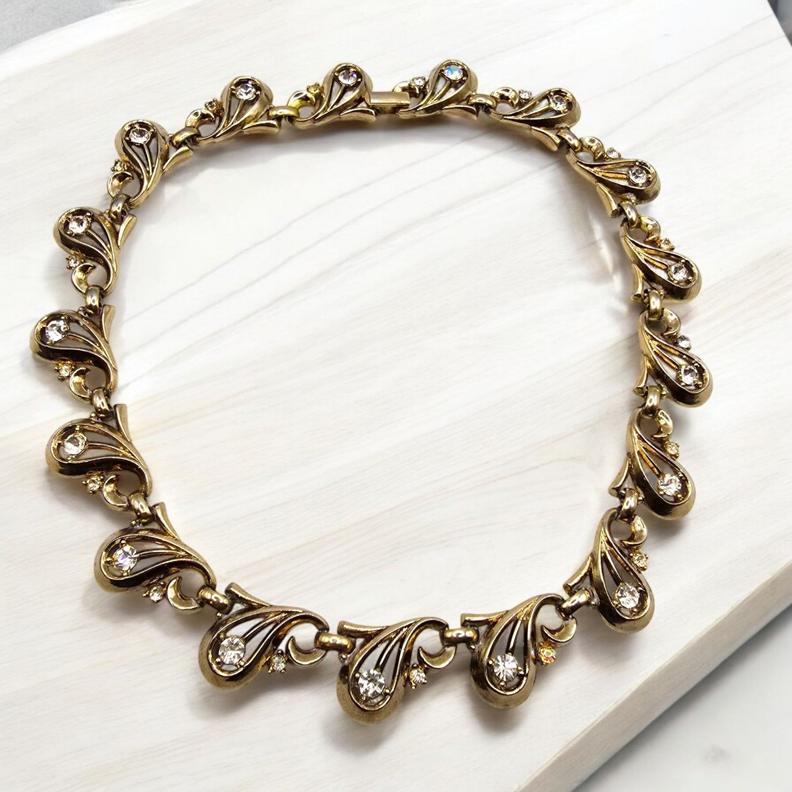 Trifari Pat Pending Necklace Choker Leaf Shaped Design Clear Rhinestones 14 L