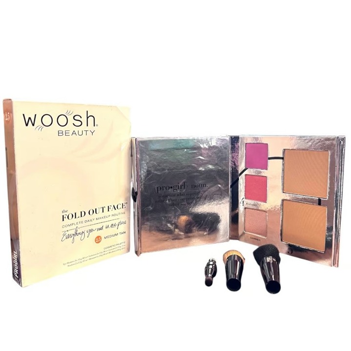 Woosh Beauty The Fold Out Face Cosmetic Palette - 2.5 Medium Tan