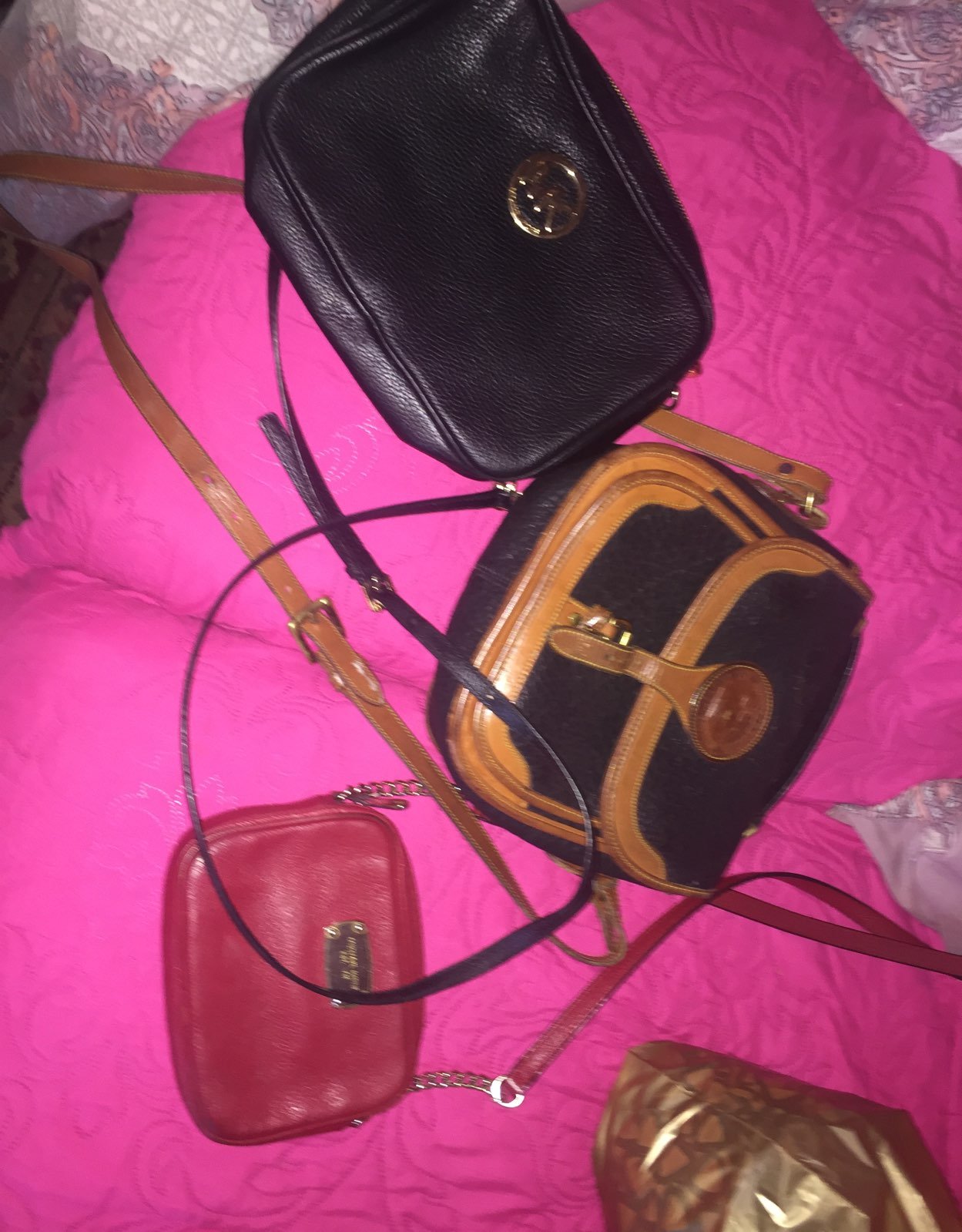 micheal kors purse and dooney&brouke pur