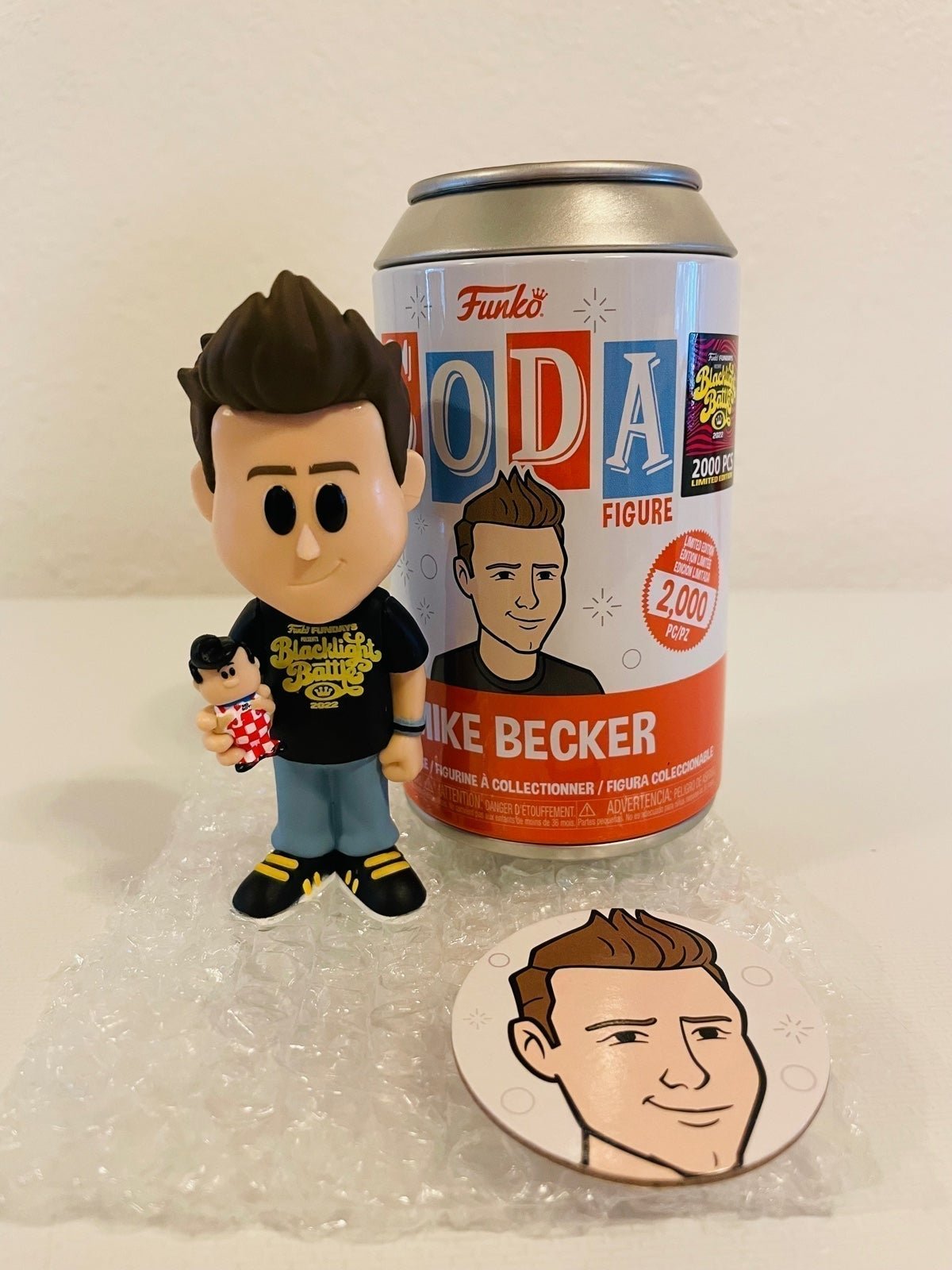 Funko Mike Becker Funko Soda LE 2,000 Blacklight Battle