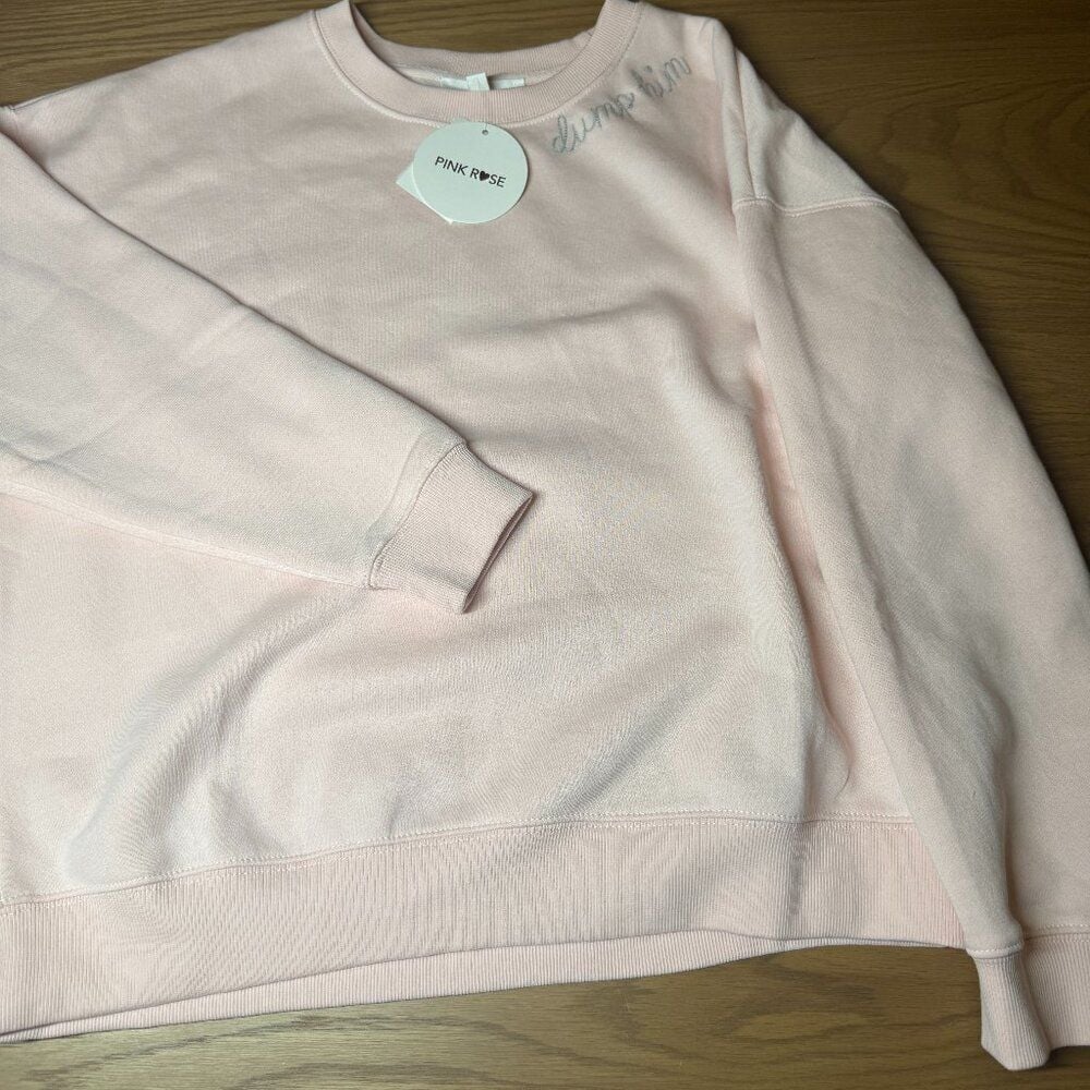 PINK ROSE Dump him Feminist Pink Crewneck Sweatshirt Size M NEW WITH TAG