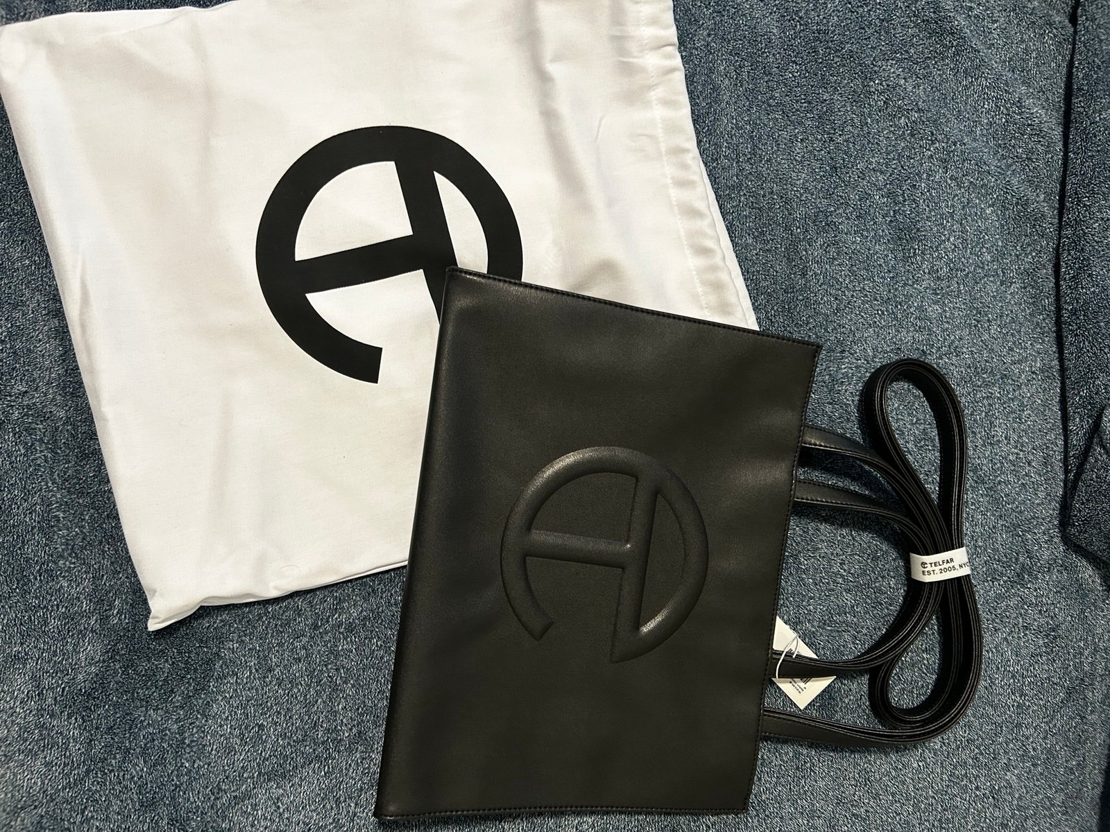 Black medium Telfar bag