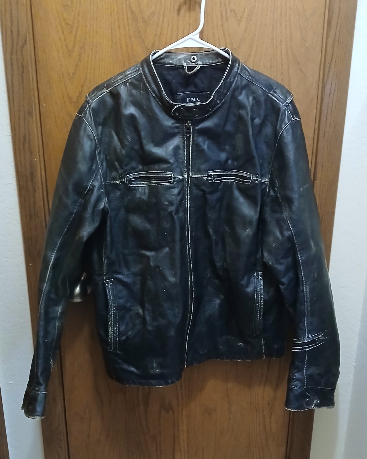 Pre-Owned EMC Mens Well Worn Men's Lg Leather Motorcycle Riding Jacket