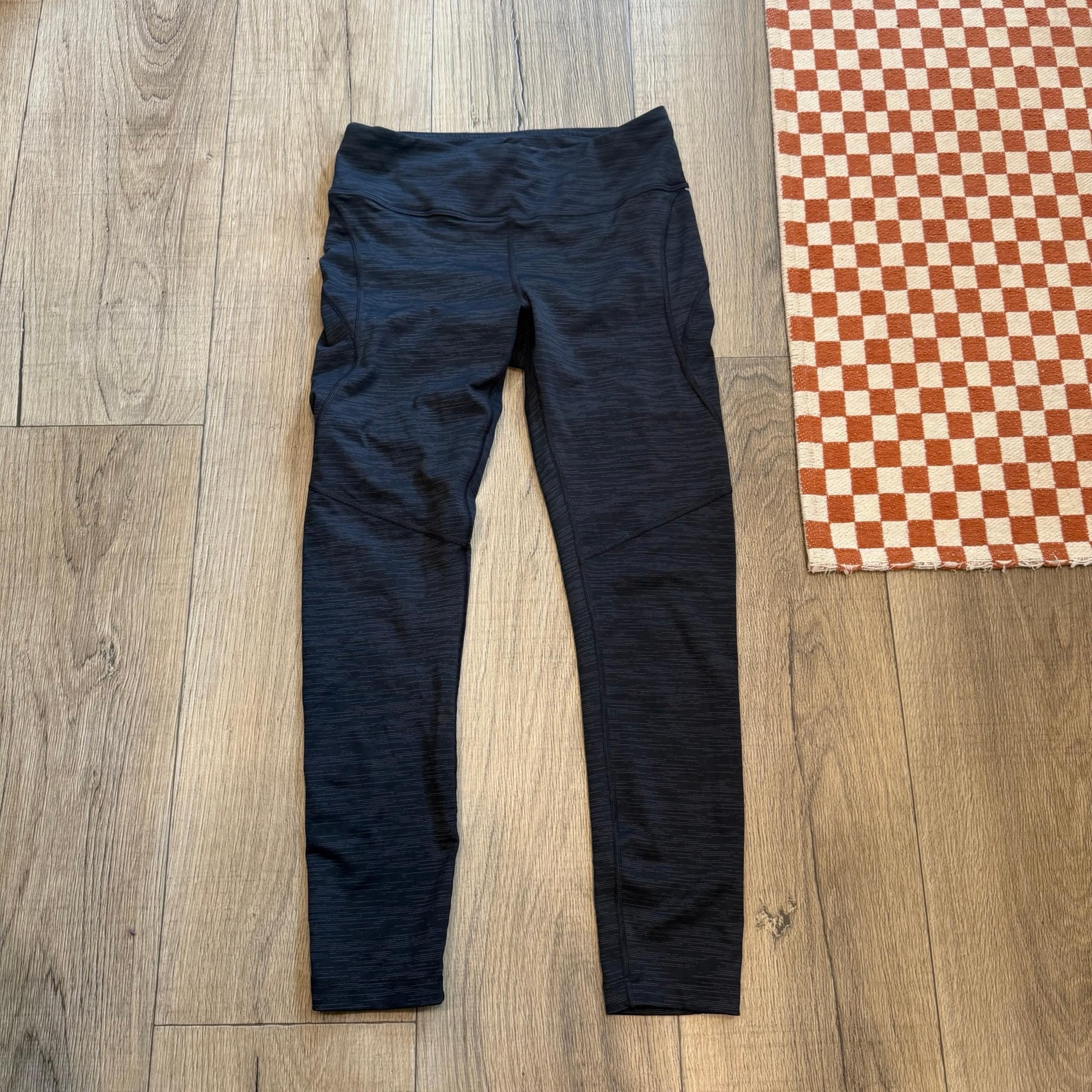 Outdoor Voices Charcoal Leggings Women’s Size Medium Atheltic