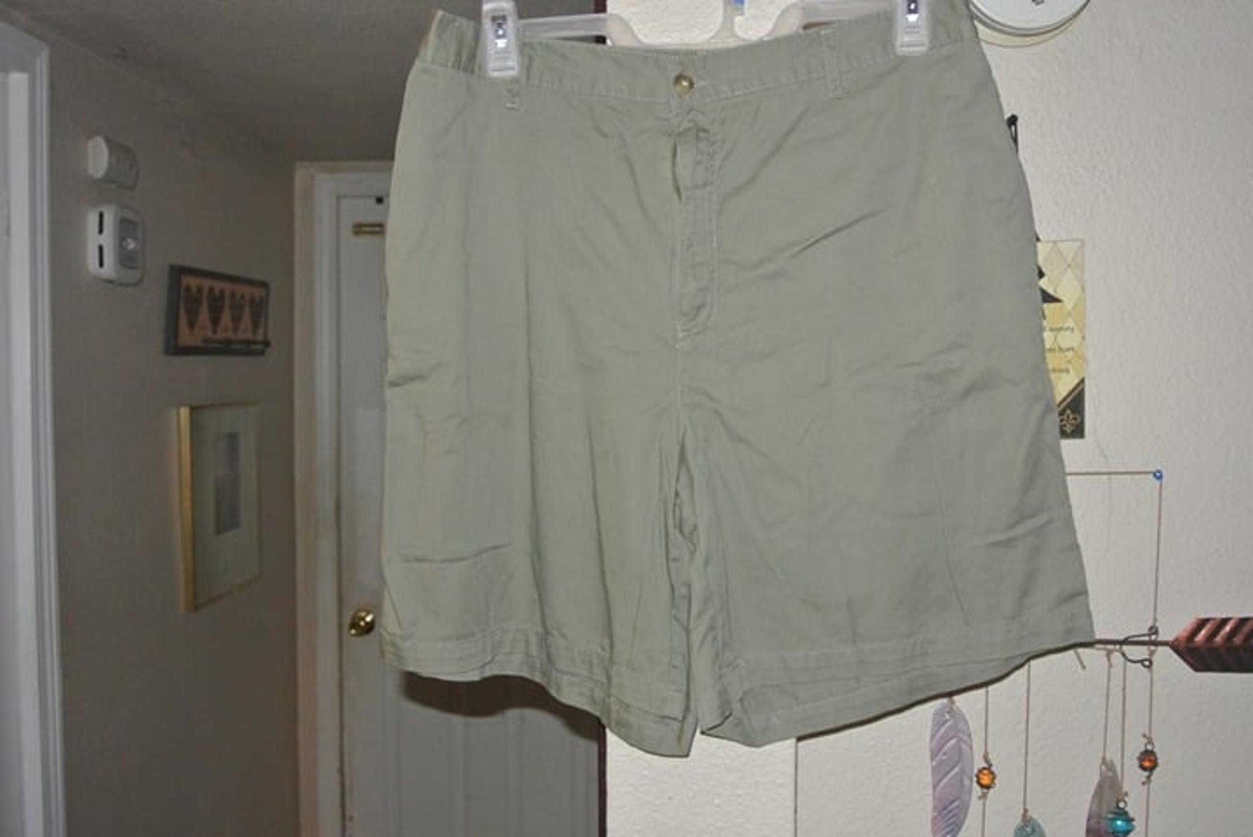 Womens Size 18W Shorts