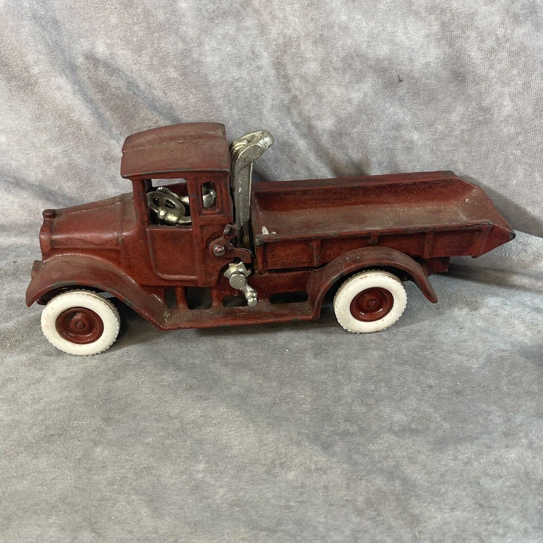 Antique 11 Arcade Cast Iron International Harvester Dump Truck REPLICA