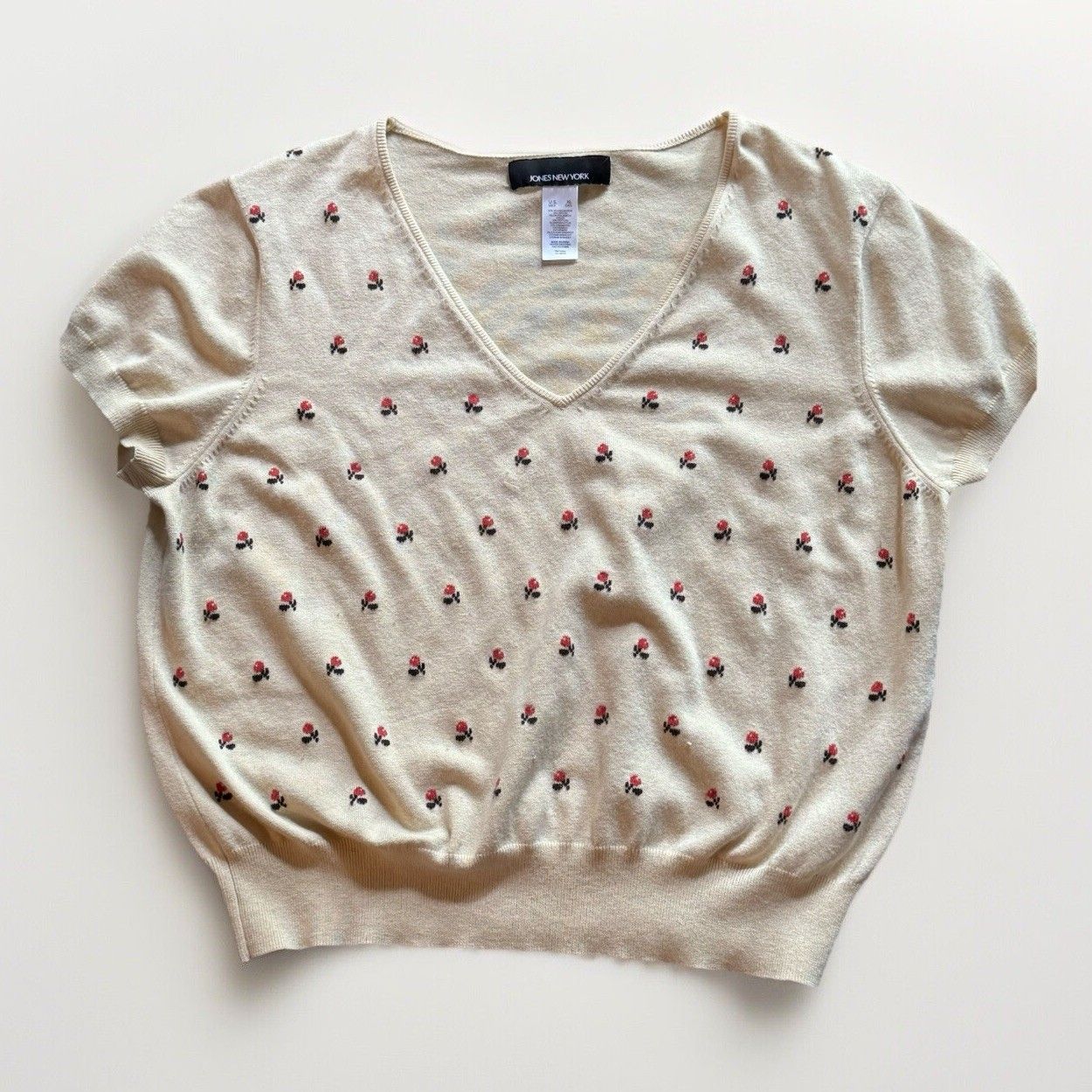 Jones New York Womens Sweater Vintage 90s V Neck Short Sleeve Knit Roses Size XL