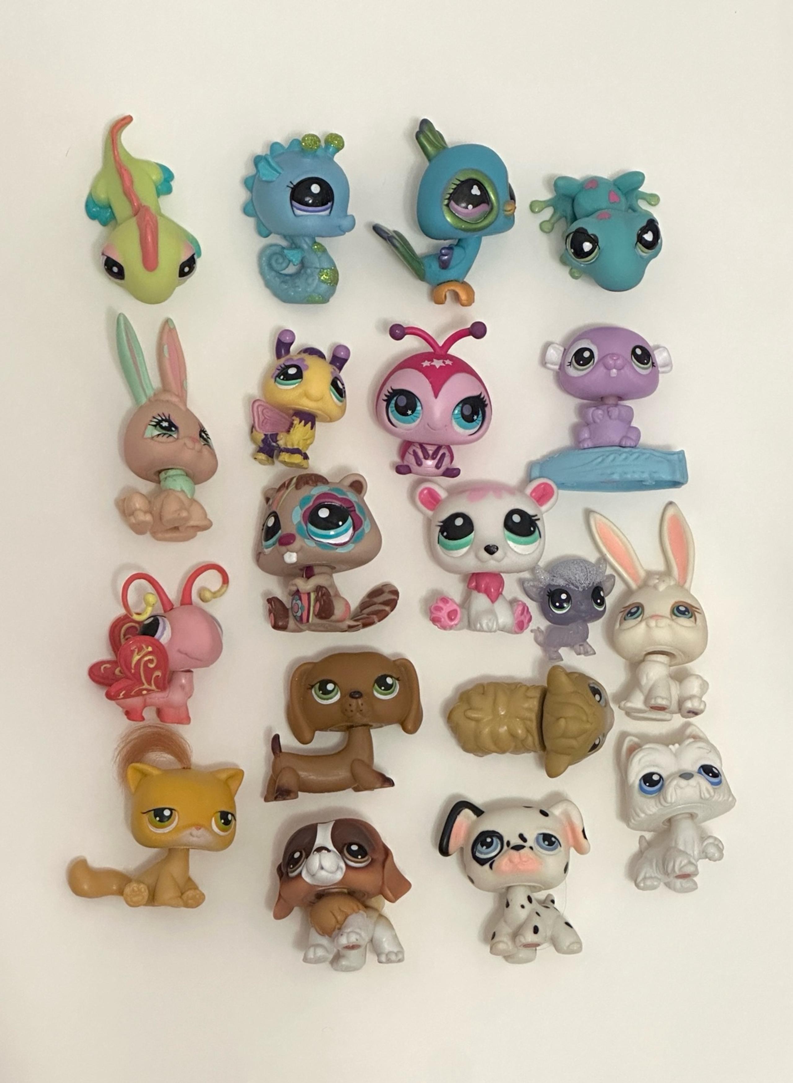 Littlest Pet Shop LPS 19 Lot