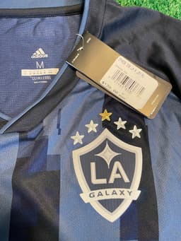 Item photo preview #4