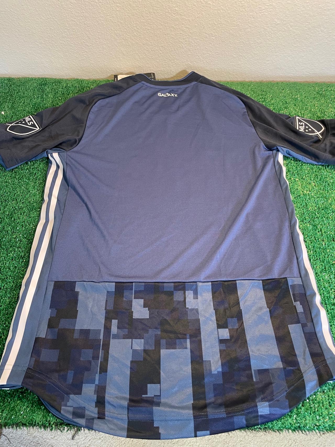 item photo #8