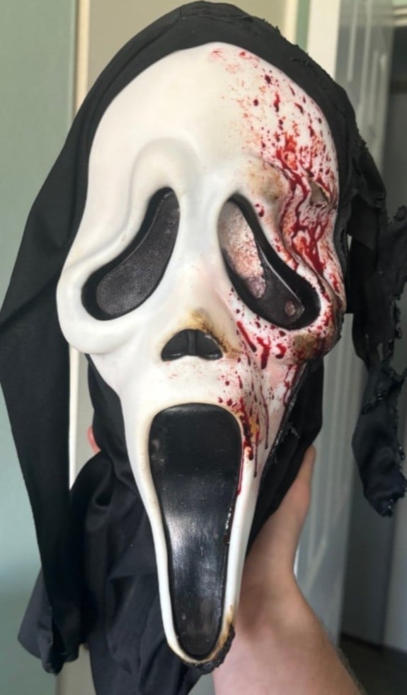 Custom Scream Mask