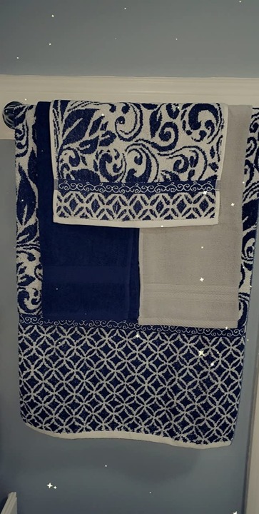 Modern 6-Piece Reversible Yarn Dyed Jacquard Towel Set - Bath Towels, Hand Towel