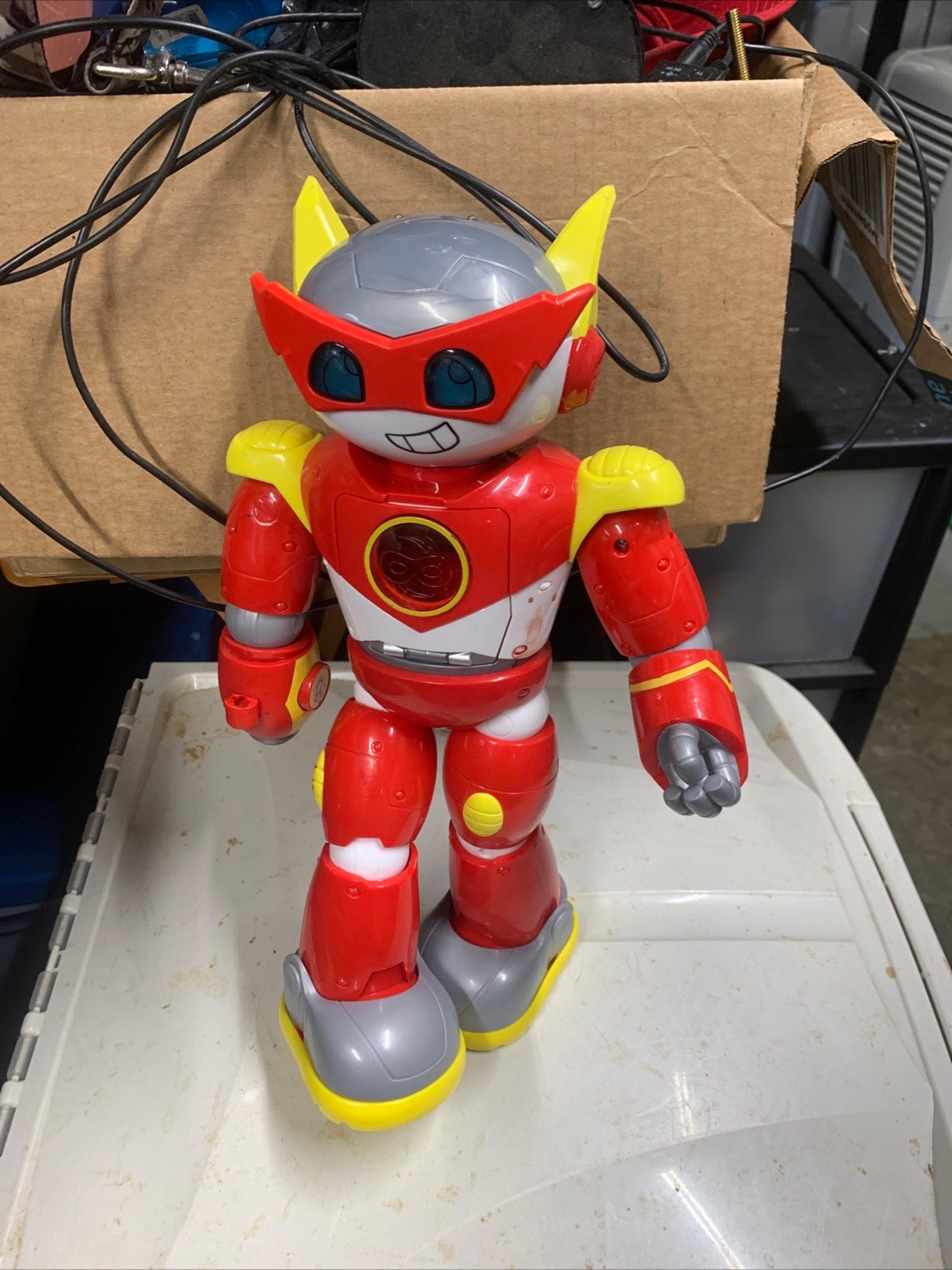 Ryans World Ultimate Red Titan Robot Lights Sounds Works