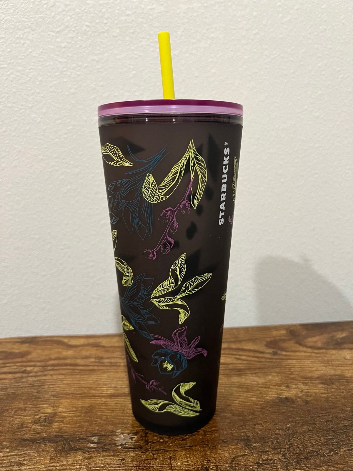 Starbucks 2024 Winter Floral Purple Soft Touch Venti Cold Cup Tumbler